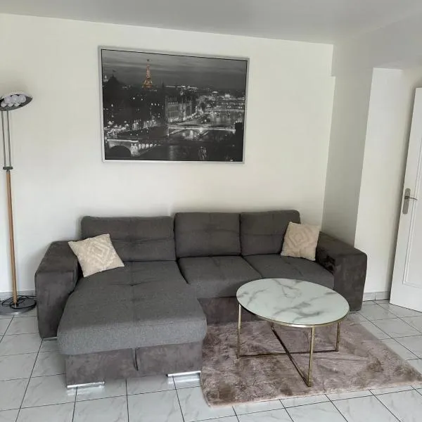 appartement cosy tout équipe، فندق في إٍبيناي-سور-أورج