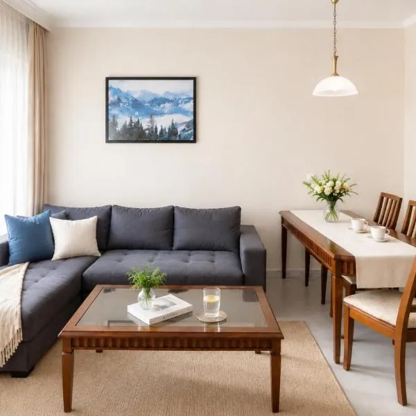 Modern Cozy Apartment with Terrace - 5 min to Gondola – hotel w mieście Bansko
