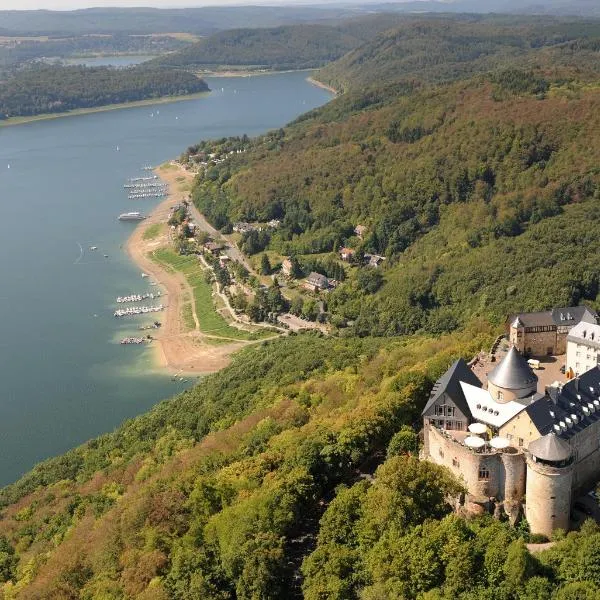 Hotel Schloss Waldeck, hotel in Hemfurth-Edersee