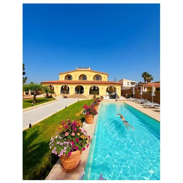 Villa Sunset B&B/Apartments, hotel sa Fontane Bianche