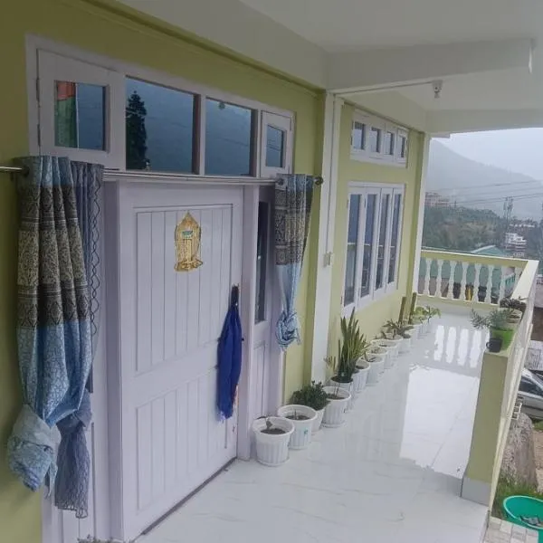 Green Tara Homestay – hotel w mieście Dirang Dzong