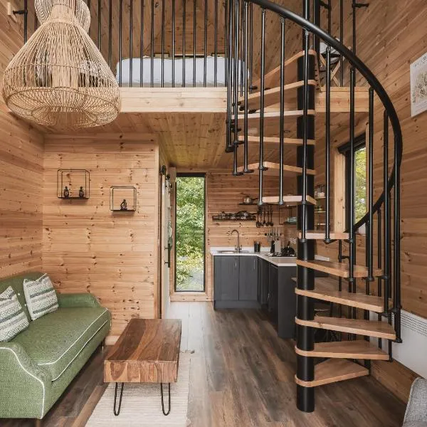 Madeira in Fife Luxury Tree Houses & Garden Cottages: Pittenweem şehrinde bir otel