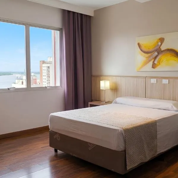 Hotel Nacional Inn Porto Alegre - Próximo ao Complexo Santa Casa e Araújo Viana, hotel in Porto Alegre