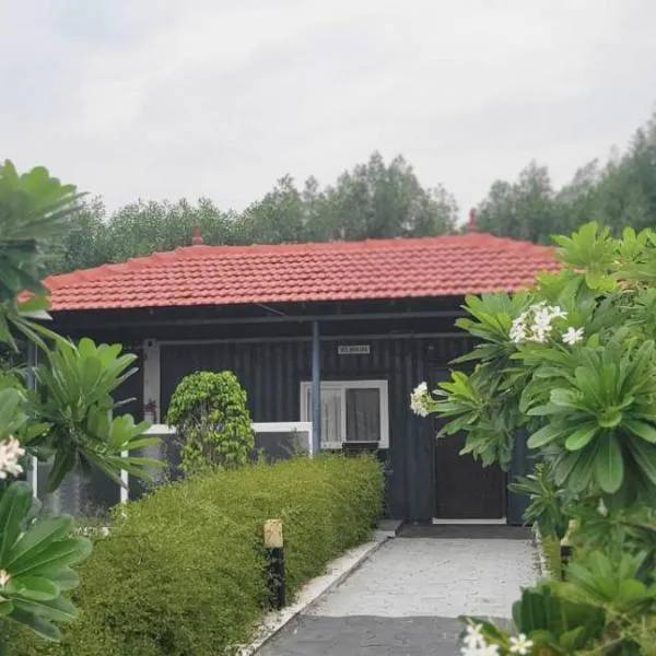 Dusk and Dawn Beach Resort – hotel w mieście Rameswaram