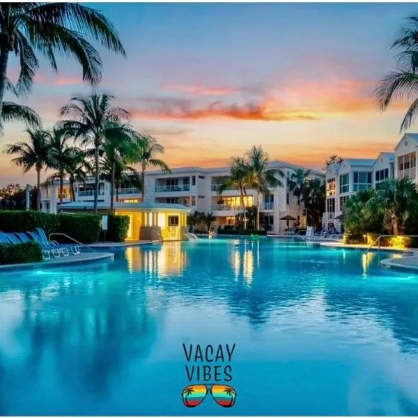 Vacay Vibes at Mariners Club- Luxury Home in Oceanfront Resort with Pools, Pickleball & Marina, hotel a Key Largo