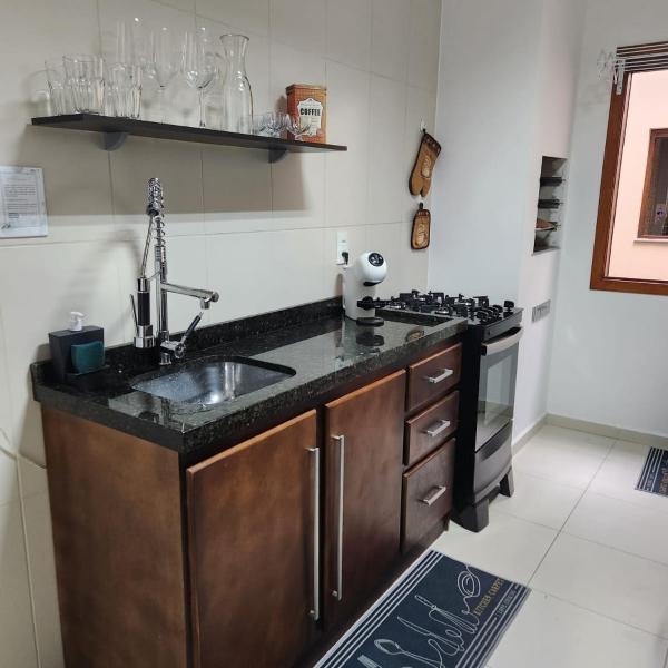 Apartamento aconchegante com área verde privativa próximo à Catedral - Foto 2