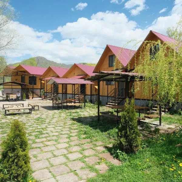 Haleb Hotel Complex, hotel in Dilidzjan