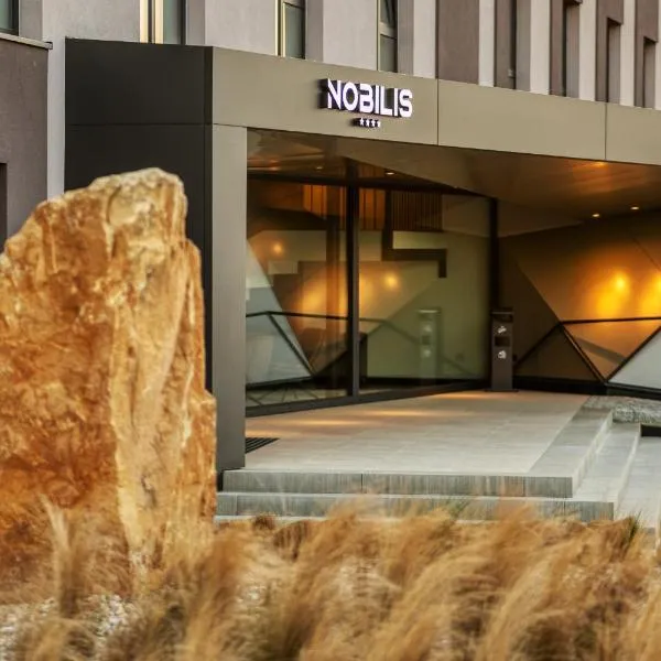 Hotel NOBILIS - Mladá Boleslav, khách sạn ở Bradlec