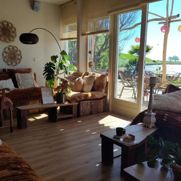 HotelPension van Ewijcksluis, hotel ad Anna Paulowna