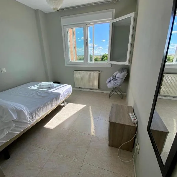 Habitación privada baño compartido, hotel v destinácii Getafe