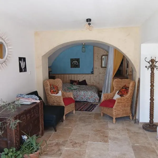 Gite Le Romanesque, Hotel in Clelles