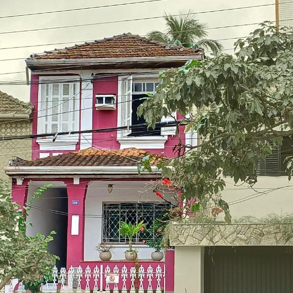 Casa totalmente equipada com quintal e churrasqueira - Foto 2