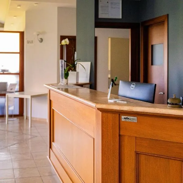 Hotel La Fonte, hotel em Osimo