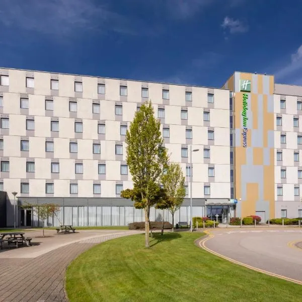 Dyce में, होटल Holiday Inn Express Aberdeen Airport by IHG