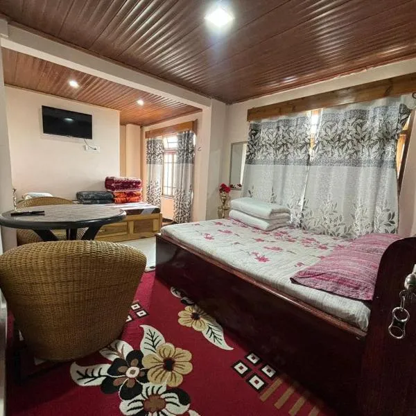 Siniolchu Homestay, отель в Дарджилинге
