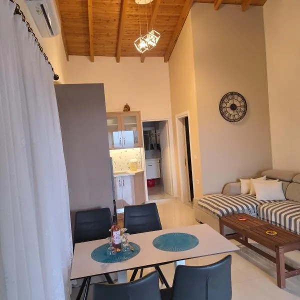 apartment Himara SkyView, hotel in Himare