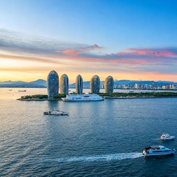 三亚凤凰岛悦佳酒店Sanya Phoenix Island Yuejia Hotel، فندق في سانيا