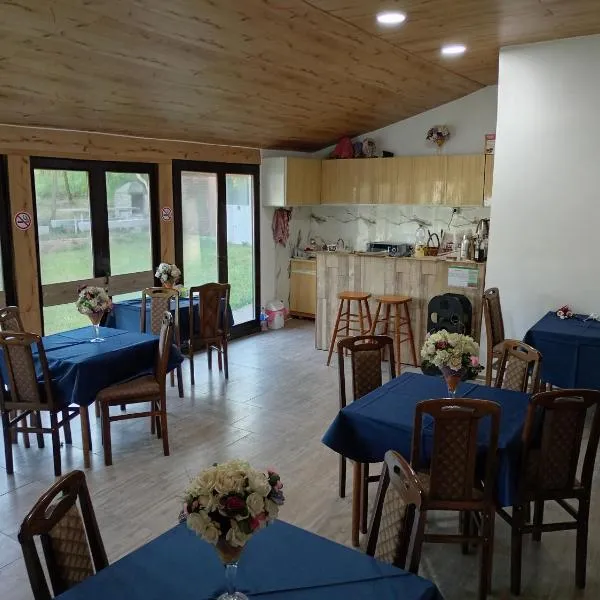 Etno Han, Hotel in Bela Palanka