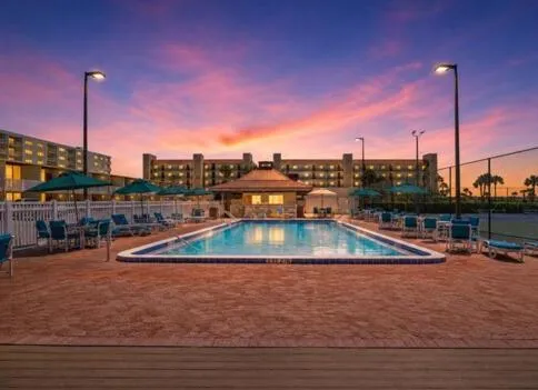 Ocean Landings Resort Cocoa Beach Port Canaveral, хотел в Коко Бийч