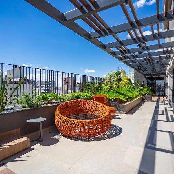 Novo Temple Design Studio • Rooftop Pool - Foto 5