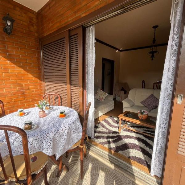 Casa aconchegante para família- 3,5 km do centro histórico