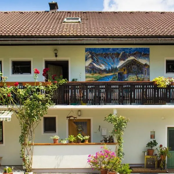 Pension Stausee, hótel í Sankt Jakob im Rosental