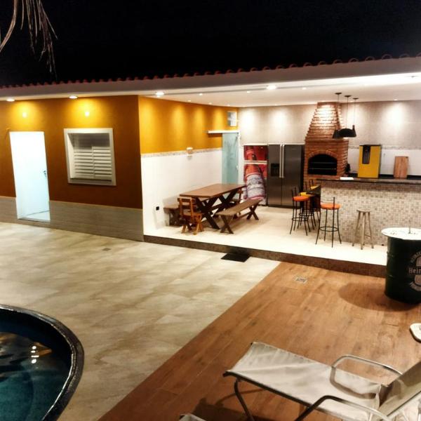 Casa agradável com piscina