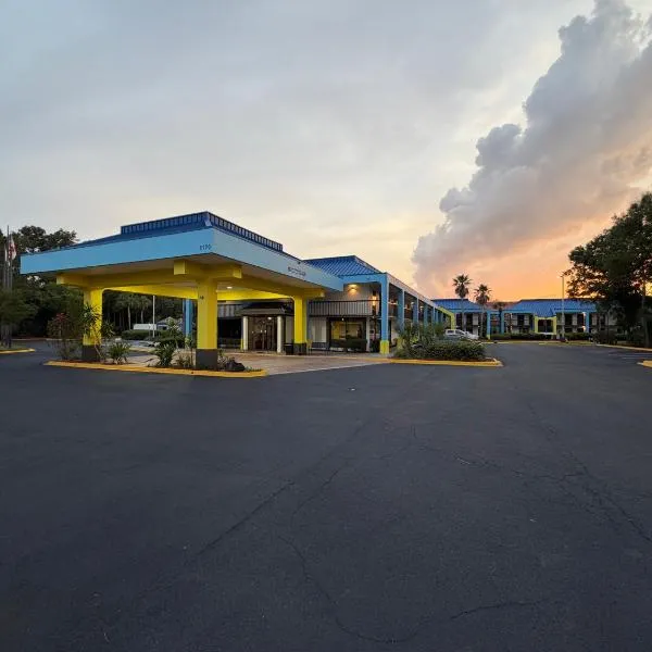 Days Inn by Wyndham Jacksonville Airport, hotel di Jacksonville