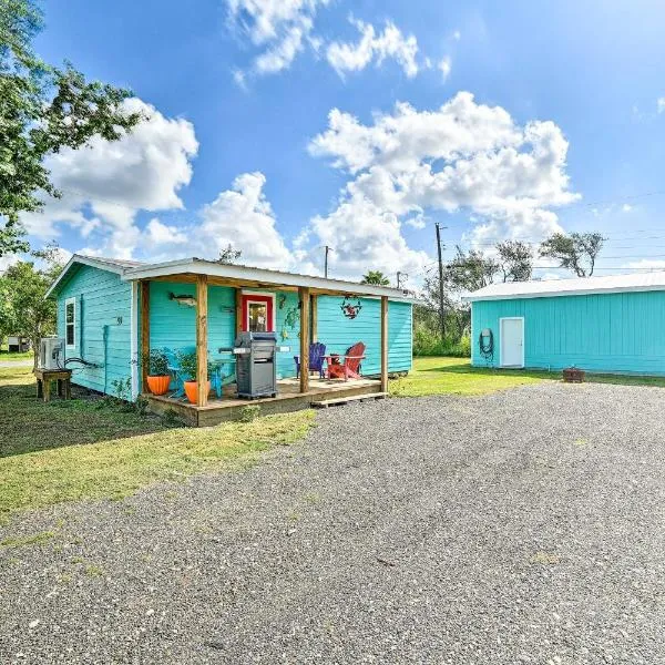 Newly Renovated Rockport Cottage 4 mil beach, Hotel in Rockport