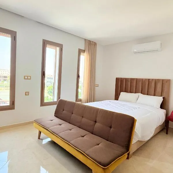 Stay with US: Agadir şehrinde bir otel