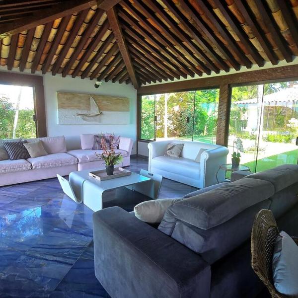 Casa Pé na Areia Ferradura, 5 Suítes