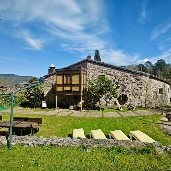 Casa O Cruceiro de Aguiar, hôtel à Merza