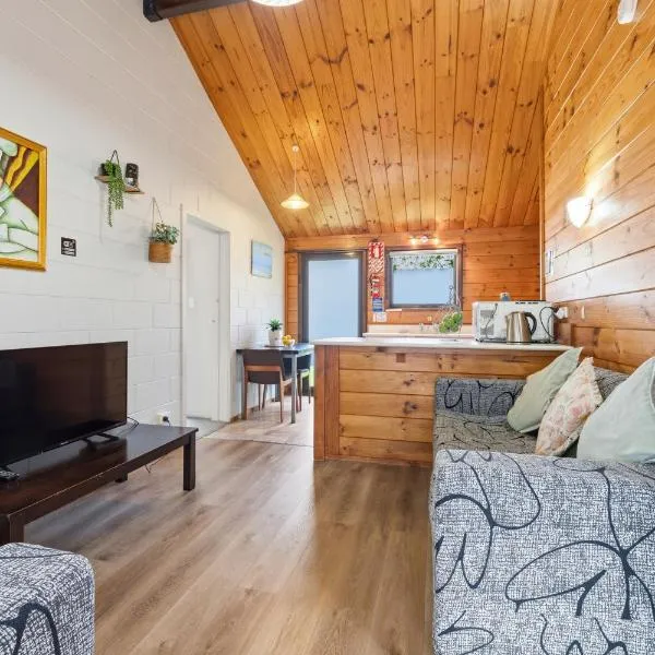 Orewa Motor Lodge: Orewa şehrinde bir otel
