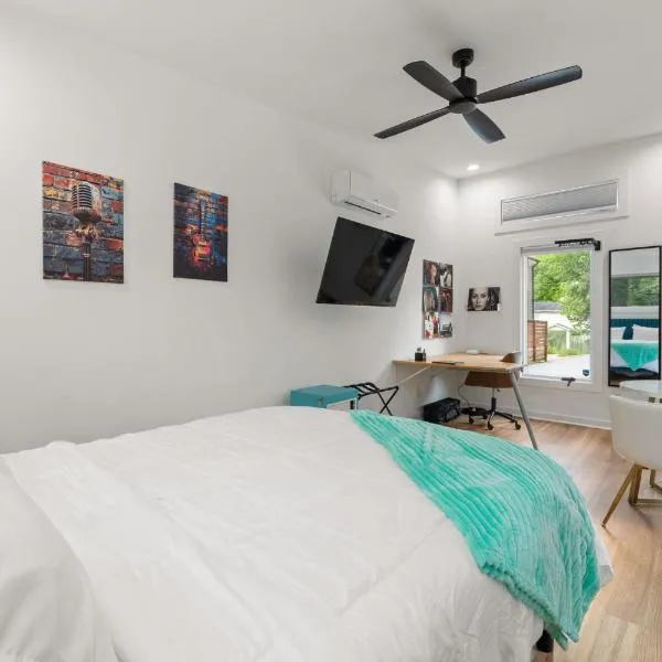 Irie Vibes Private Guest House Downtown, hotel sa Raleigh
