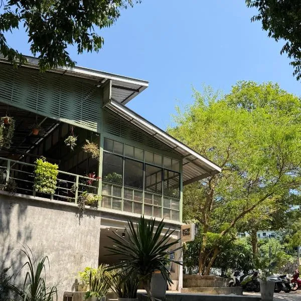 Koh Tao Stay, отель в городе Тау