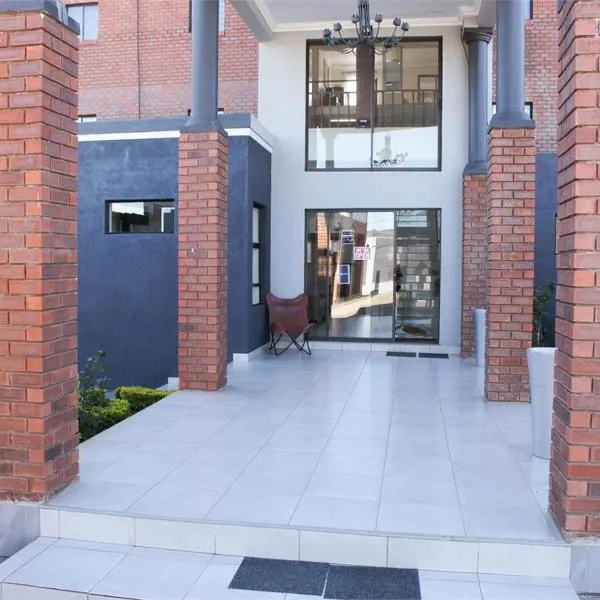 Papas Hotel Ga Marishane, khách sạn ở Ga-Marishane