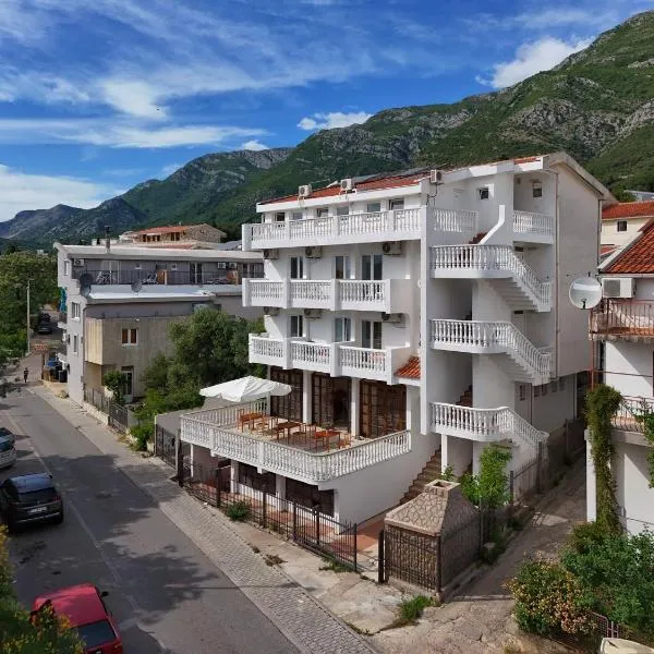 Villa Sara Wellness, Bar, Sutomore, hotel din Sutomore