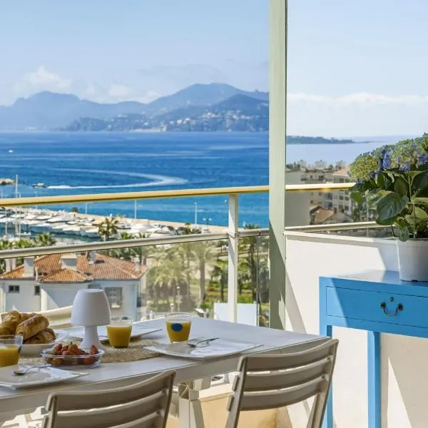 Seaview Retreat 1BR with terrace, hotell i Cannes
