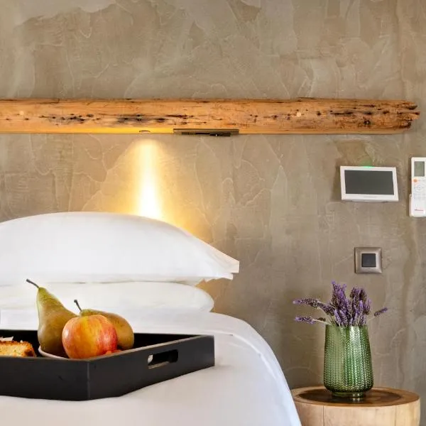 Evoras Boutique Hotel, hotel v destinácii Xirokámbion