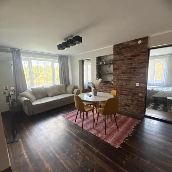 Värska में, होटल Hubane korter järve kaldal