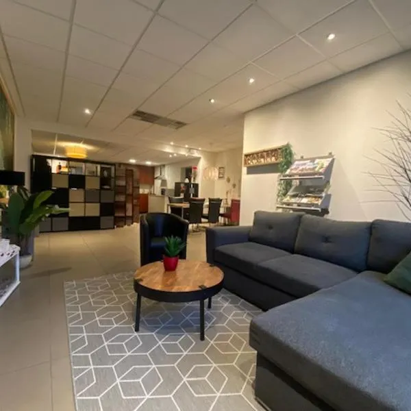 Kom tot rust in The Forest, hotel em Putte