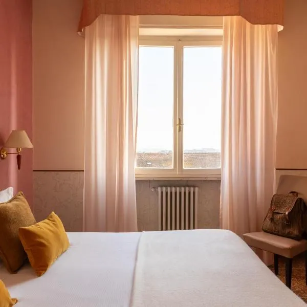 Hotel La Pace, khách sạn ở Pisa