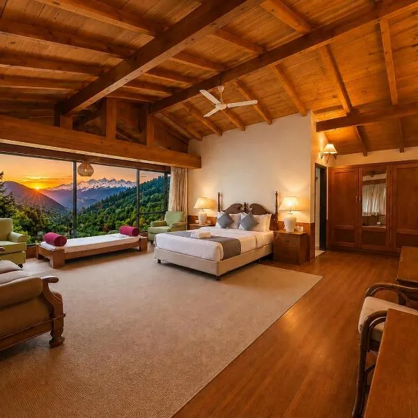 Manali में, होटल 5 Bedrooms Ultra Luxury Private King Palace With Kitchen & Cook, Manali