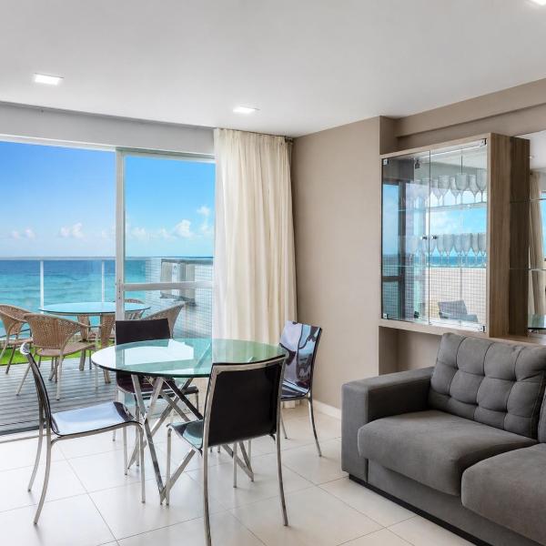 Apartamento com varanda pro mar Jardim oceania