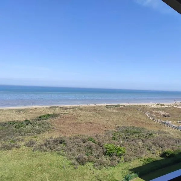 Westdiep 602 zeezicht, verwarmd binnenzwembad, hotell i De Panne
