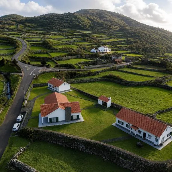 Casas da Cascata, hotel in Lajes das Flores