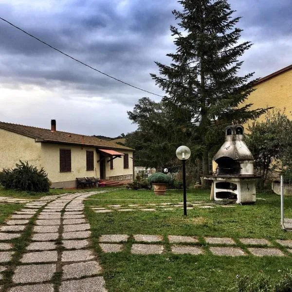 Il Bettarello, hotel en Roccastrada