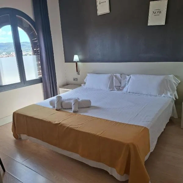 Hotel El Castell, hotel en Sant Boi de Llobregat
