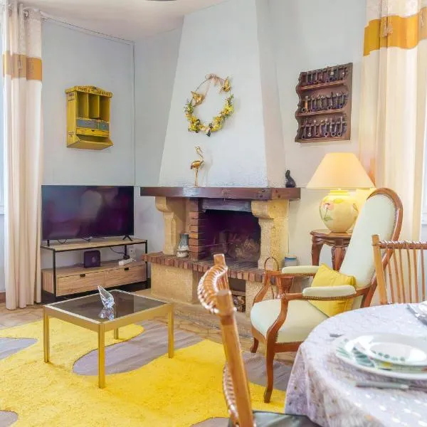 Maison de famille chaleureuse, ξενοδοχείο σε Saint-Uze