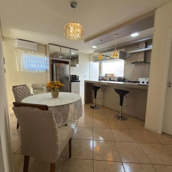 Casa Planejada no Centro de Campos Novos โรงแรมในกัมโปส นอโวส